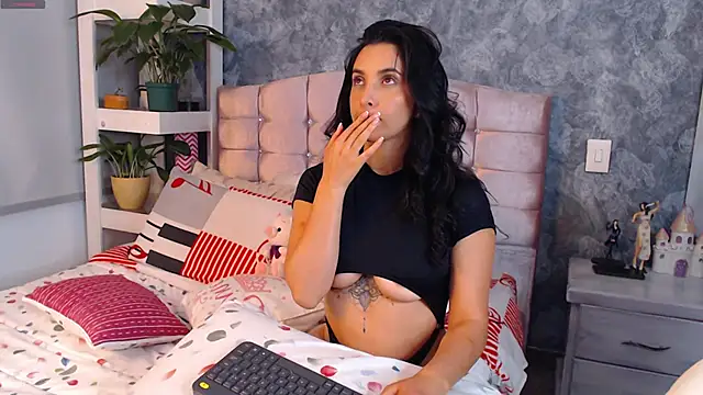 niko robin online show from February 1, 2025, 3:30 am