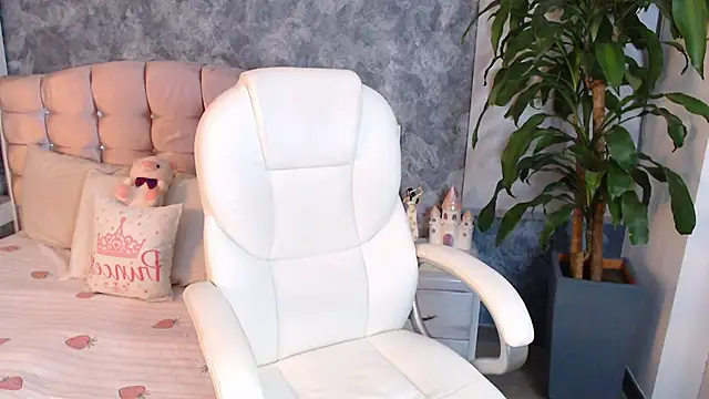 niko robin online show from February 17, 2025, 2:09 am