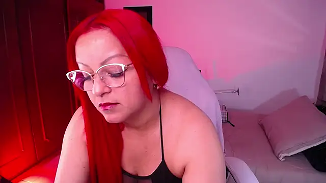 salomecastro  online show from March 17, 2026, 3:22 am