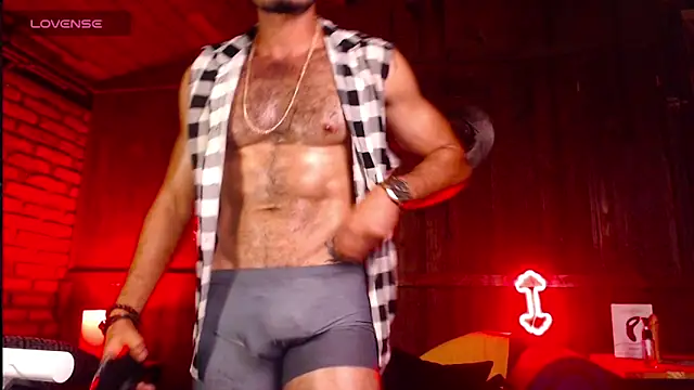 Snapshot of PedroMancini chatting on October 5, 2025, 11:08 am PedroMancini online show from October 5, 2025, 11:08 am