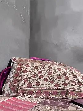 Snapshot of winterison chatting on October 19, 2025, 4:18 pm winterison online show from October 19, 2025, 4:18 pm