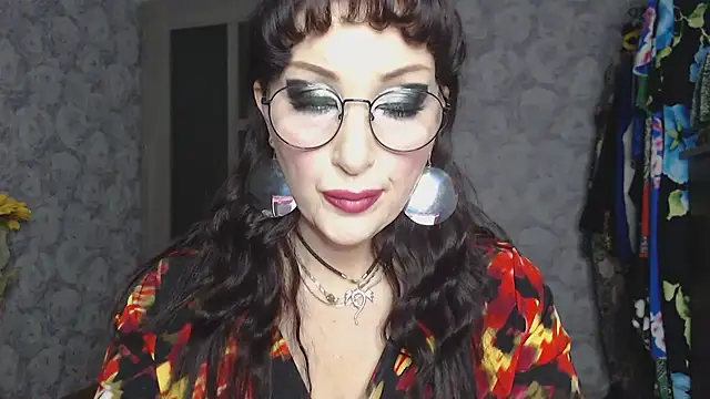 Aziza1 online show from October 28, 2025, 2:31 pm