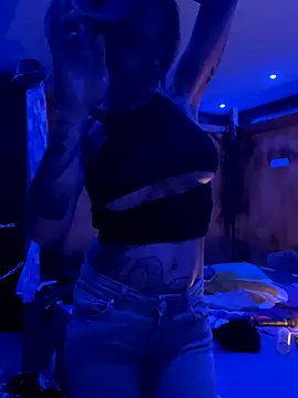 Etwas neugierig online show from October 2, 2025, 2:57 pm