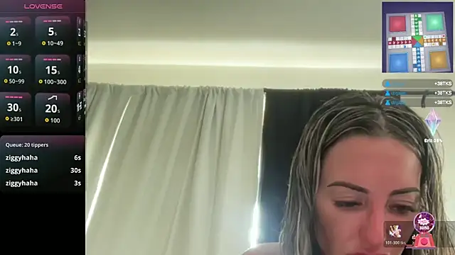 AmandaStarryNight online show from May 10, 2026, 8:47 pm
