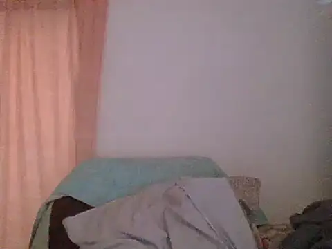 Snapshot of Hamie_sexy chatting on October 27, 2025, 8:18 am Hamie sexy online show from October 27, 2025, 8:18 am