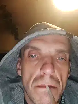 Snapshot of Sluchacze chatting on November 30, 2025, 2:59 am Sluchacze online show from November 30, 2025, 2:59 am