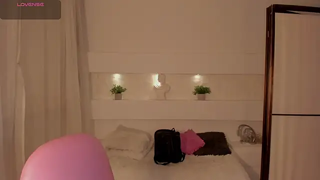 AshleyRoys online show from March 10, 2025, 3:41 pm