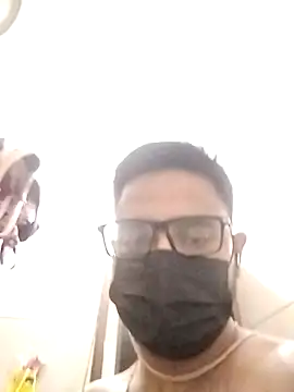 hotindianstud online show from October 3, 2025, 1:41 pm