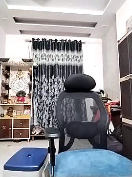 hotindianstud online show from October 22, 2025, 12:27 pm