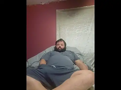 Snapshot of Strongbutgentle36 chatting on March 5, 2026, 6:42 am Strongbutgentle36 online show from March 5, 2026, 6:42 am