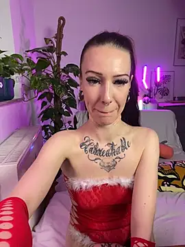 Trixie-Tainted online show from December 21, 2024, 9:15 pm