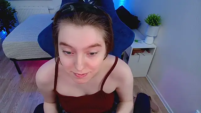 CranberryHot online show from March 19, 2025, 1:51 pm