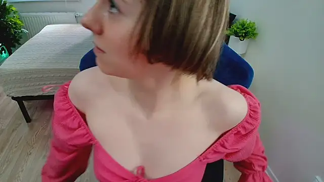 CranberryHot online show from September 10, 2025, 12:27 pm