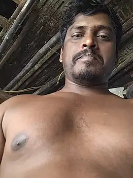 Snapshot of rohanhotguy chatting on March 16, 2026, 5:13 am rohanhotguy online show from March 16, 2026, 5:13 am