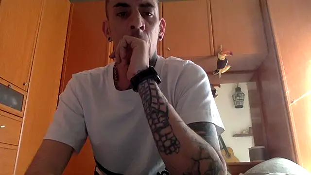 Snapshot of pareja2933 chatting on April 10, 2026, 3:28 pm pareja2933 online show from April 10, 2026, 3:28 pm