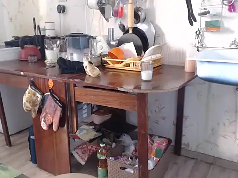 Snapshot of mimimi28 chatting on December 30, 2024, 7:48 am mimimi28 online show from December 30, 2024, 7:48 am