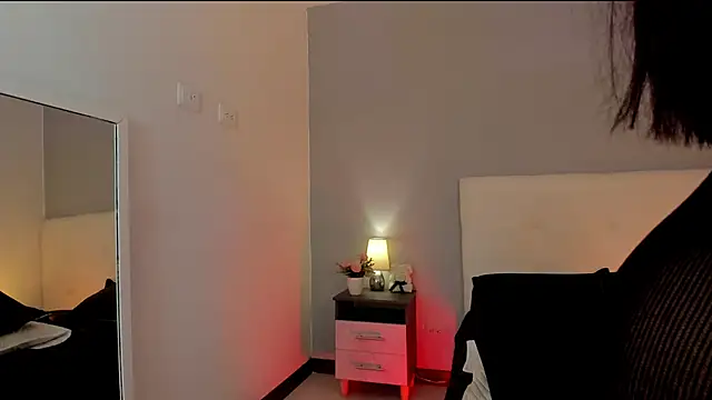 Snapshot of NataliaBuiles chatting on March 10, 2026, 11:26 am NataliaBuiles online show from March 10, 2026, 11:26 am