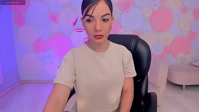 MorganHicks online show from January 6, 2025, 8:18 pm