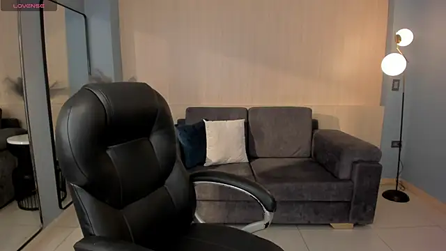 MorganHicks online show from January 21, 2025, 7:28 pm