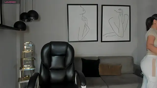 MorganHicks online show from June 16, 2026, 12:19 pm
