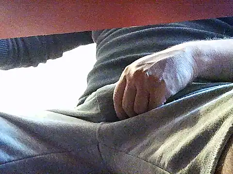 Snapshot of opreatiby chatting on March 7, 2025, 2:12 pm opreatiby online show from March 7, 2025, 2:12 pm