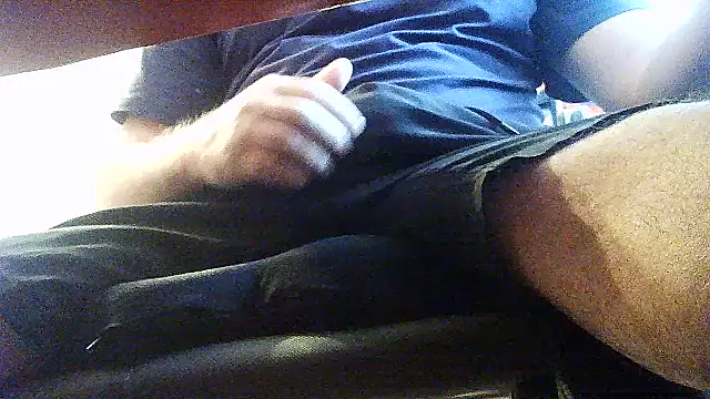 Snapshot of opreatiby chatting on October 13, 2025, 11:32 am opreatiby online show from October 13, 2025, 11:32 am