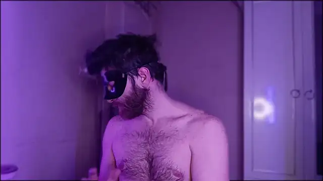 Snapshot of Bullish chatting on March 17, 2025, 9:23 pm Bullish online show from March 17, 2025, 9:23 pm