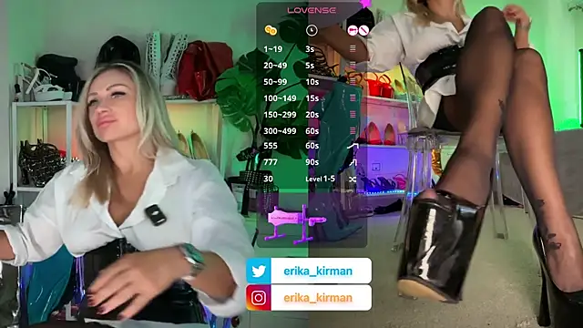 Snapshot of Erika_Kirman chatting on September 26, 2025, 1:15 pm Erika Kirman online show from September 26, 2025, 1:15 pm