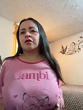 latinfemale online show from July 2, 2026, 8:59 pm