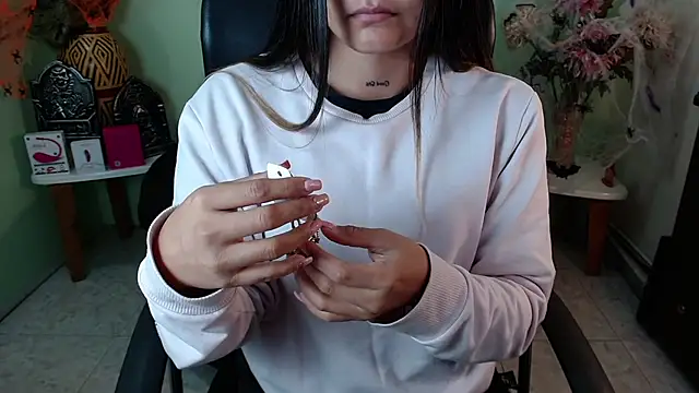 DestinyHills online show from October 13, 2025, 12:05 pm