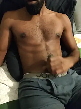 Snapshot of FullnighterBBC_NL chatting on November 17, 2025, 10:04 pm FullnighterBBC NL online show from November 17, 2025, 10:04 pm