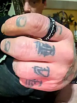 canadacockinme online show from October 14, 2025, 3:51 am