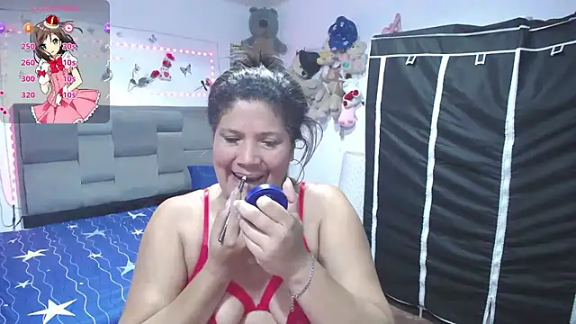 Snapshot of Sharloth_milf chatting on July 11, 2026, 2:09 pm Sharloth milf online show from July 11, 2026, 2:09 pm