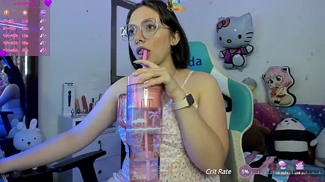 Snapshot of linda-schmidt chatting on December 3, 2024, 2:58 am linda-schmidt online show from December 3, 2024, 2:58 am