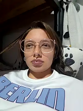 Snapshot of linda-schmidt chatting on January 10, 2025, 2:25 am linda-schmidt online show from January 10, 2025, 2:25 am