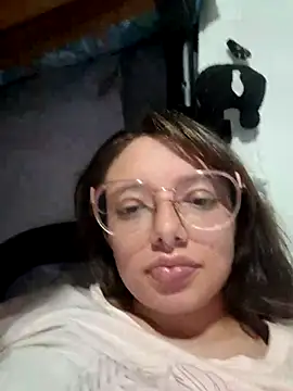Snapshot of linda-schmidt chatting on March 20, 2025, 3:13 am linda-schmidt online show from March 20, 2025, 3:13 am