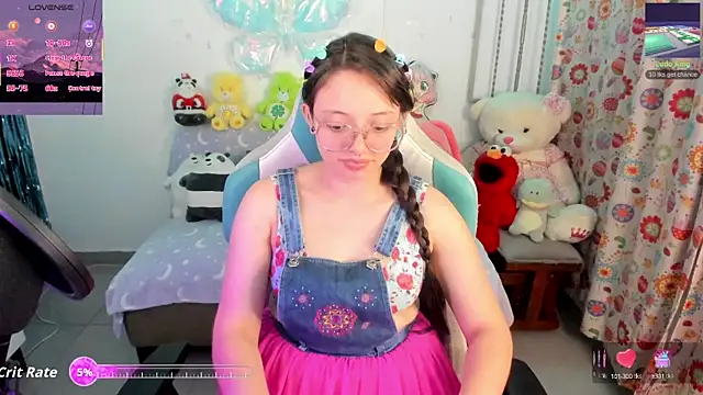 Snapshot of linda-schmidt chatting on September 23, 2025, 12:35 am linda-schmidt online show from September 23, 2025, 12:35 am