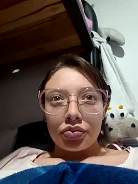 Snapshot of linda-schmidt chatting on September 24, 2025, 11:52 pm linda-schmidt online show from September 24, 2025, 11:52 pm