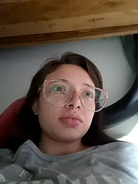 linda-schmidt online show from December 19, 2025, 2:51 am