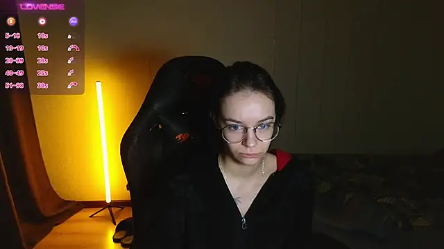 Snapshot of alyssa_sweet chatting on January 21, 2025, 1:08 am alyssa sweet online show from January 21, 2025, 1:08 am