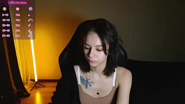 Snapshot of alyssa_sweet chatting on January 27, 2025, 3:04 am alyssa sweet online show from January 27, 2025, 3:04 am