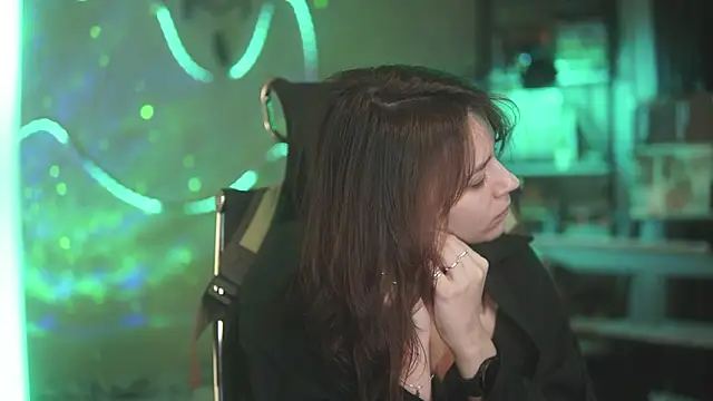 alyssa sweet online show from March 4, 2026, 5:13 am