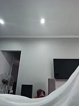 DirtySnowball69 online show from December 16, 2025, 3:39 pm