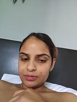 DirtySnowball69 online show from May 27, 2026, 8:11 am