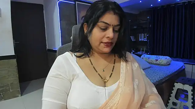 Snapshot of tarivishu23 chatting on December 4, 2024, 1:47 am tarivishu23 online show from December 4, 2024, 1:47 am