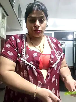 Snapshot of tarivishu23 chatting on January 16, 2025, 5:01 pm tarivishu23 online show from January 16, 2025, 5:01 pm