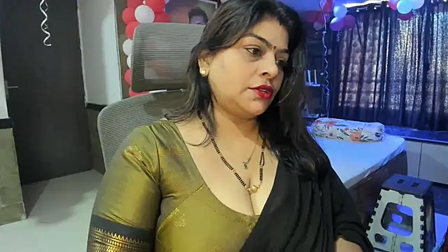 Snapshot of tarivishu23 chatting on February 15, 2025, 3:52 am tarivishu23 online show from February 15, 2025, 3:52 am