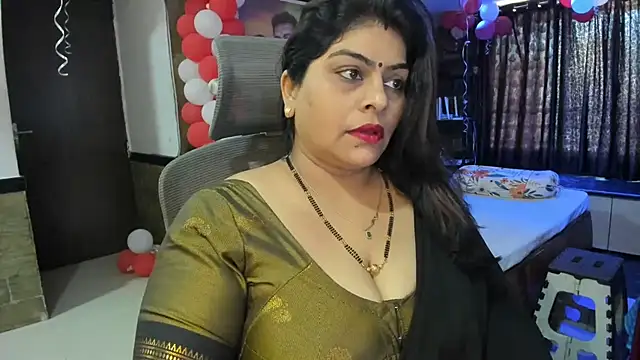 Snapshot of tarivishu23 chatting on February 15, 2025, 6:55 am tarivishu23 online show from February 15, 2025, 6:55 am