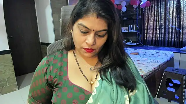 Snapshot of tarivishu23 chatting on February 19, 2025, 4:34 am tarivishu23 online show from February 19, 2025, 4:34 am