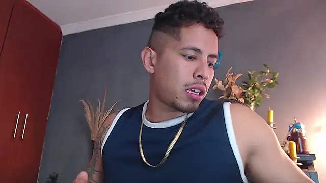 Snapshot of geirge_teacherxx chatting on December 3, 2024, 8:28 pm geirge teacherxx online show from December 3, 2024, 8:28 pm